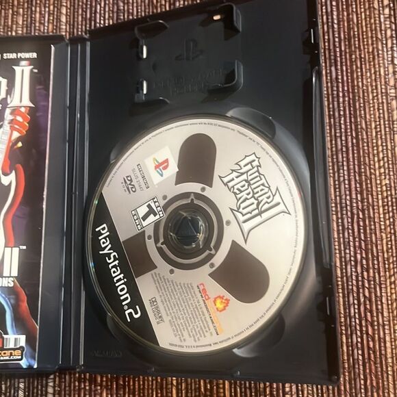 Guitar Hero 2 For PlayStation 2 - Picture 4 of 5